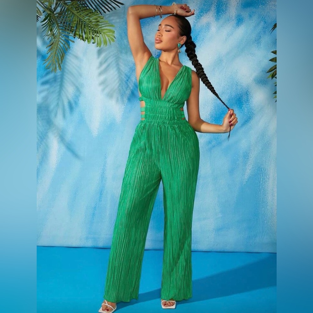 Green Sleeveless Jumpsuit